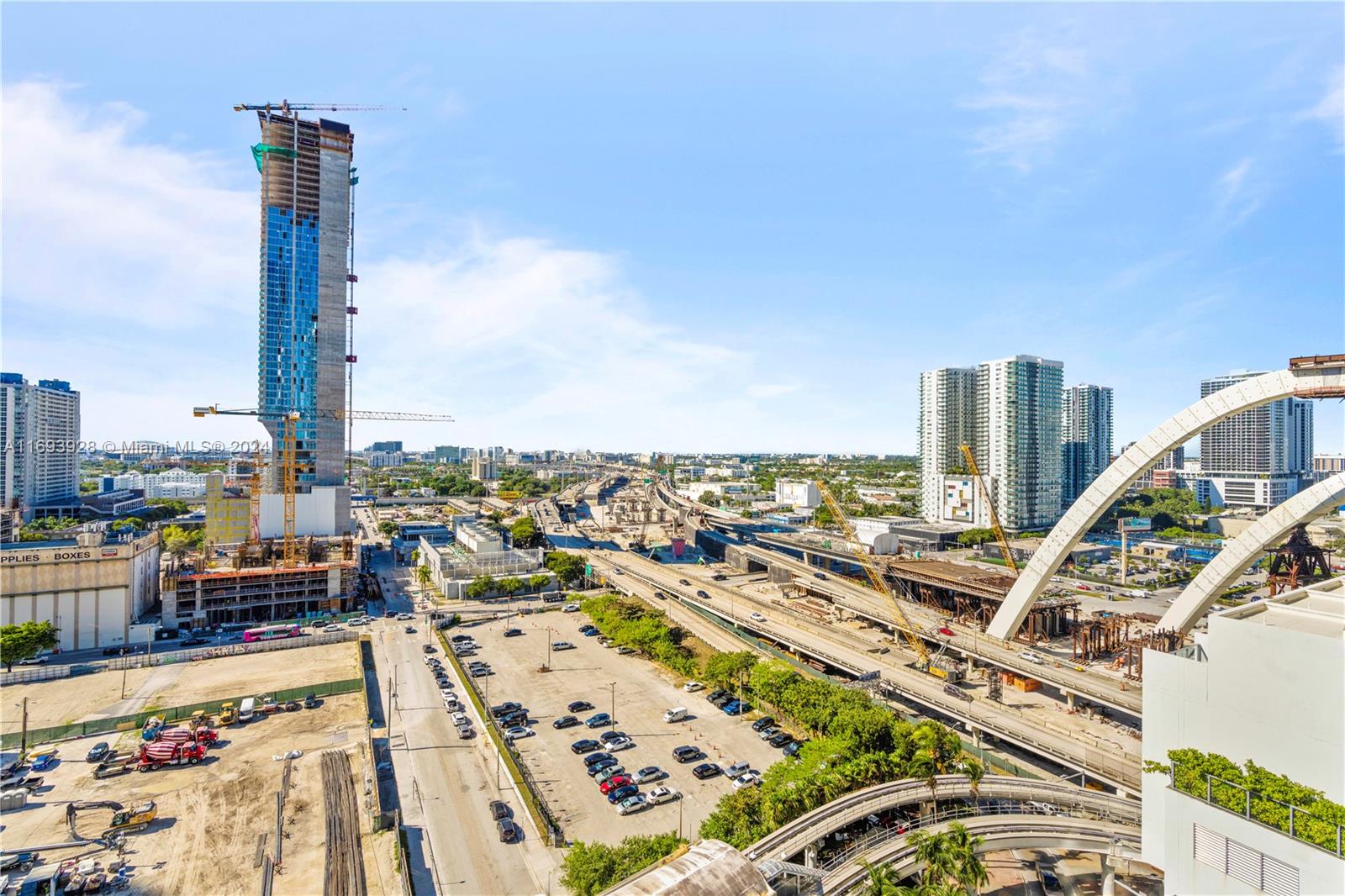 1040 Biscayne Blvd #1506, Miami FL 33132