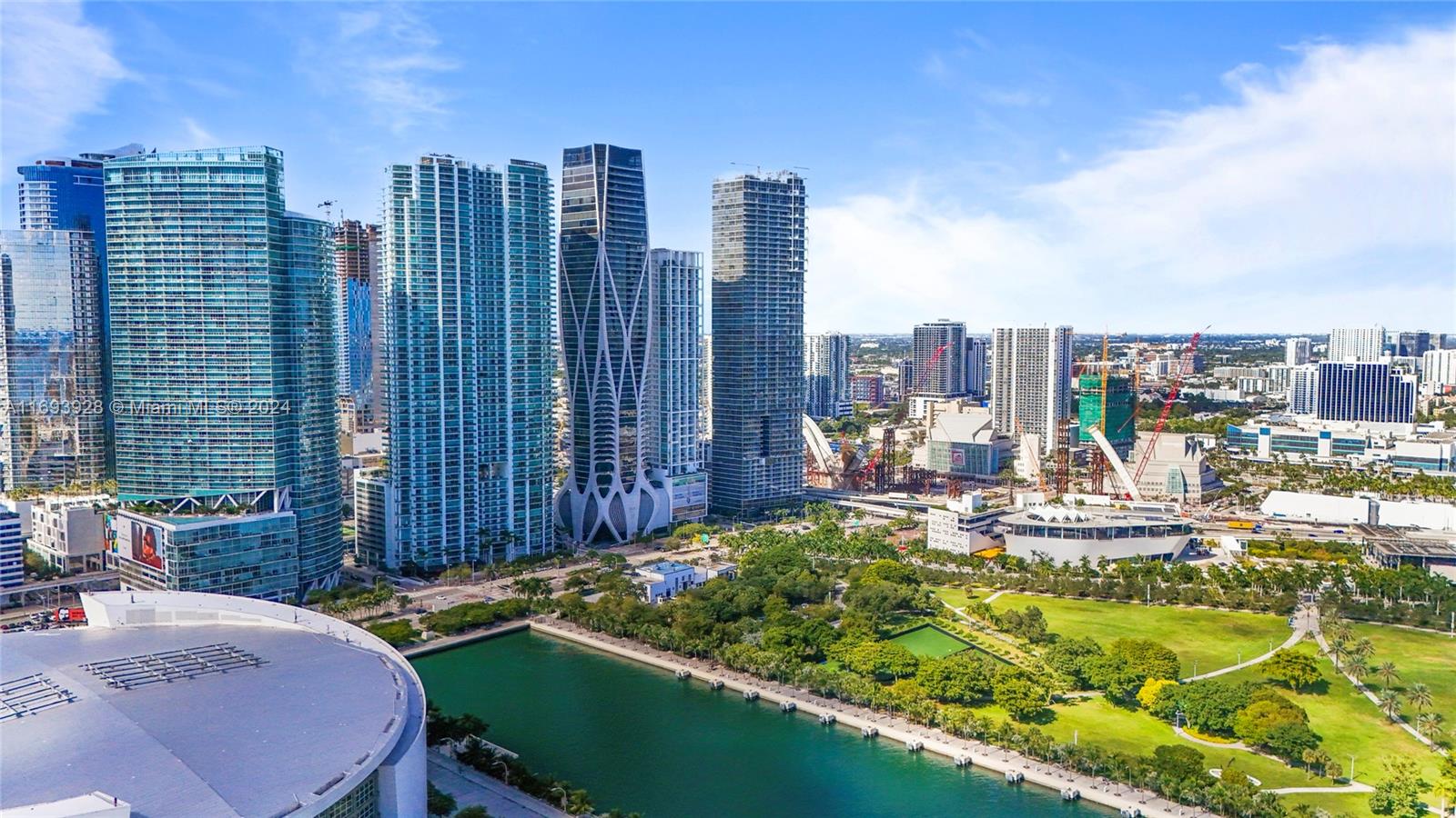 1040 Biscayne Blvd #1506, Miami FL 33132