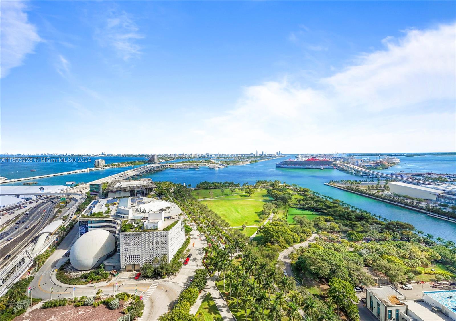 1040 Biscayne Blvd #1506, Miami FL 33132