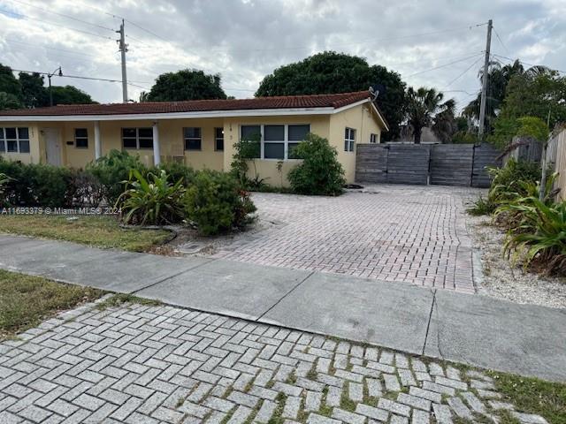 1433-1435 SE 2nd Ave, Deerfield Beach, Florida image 1