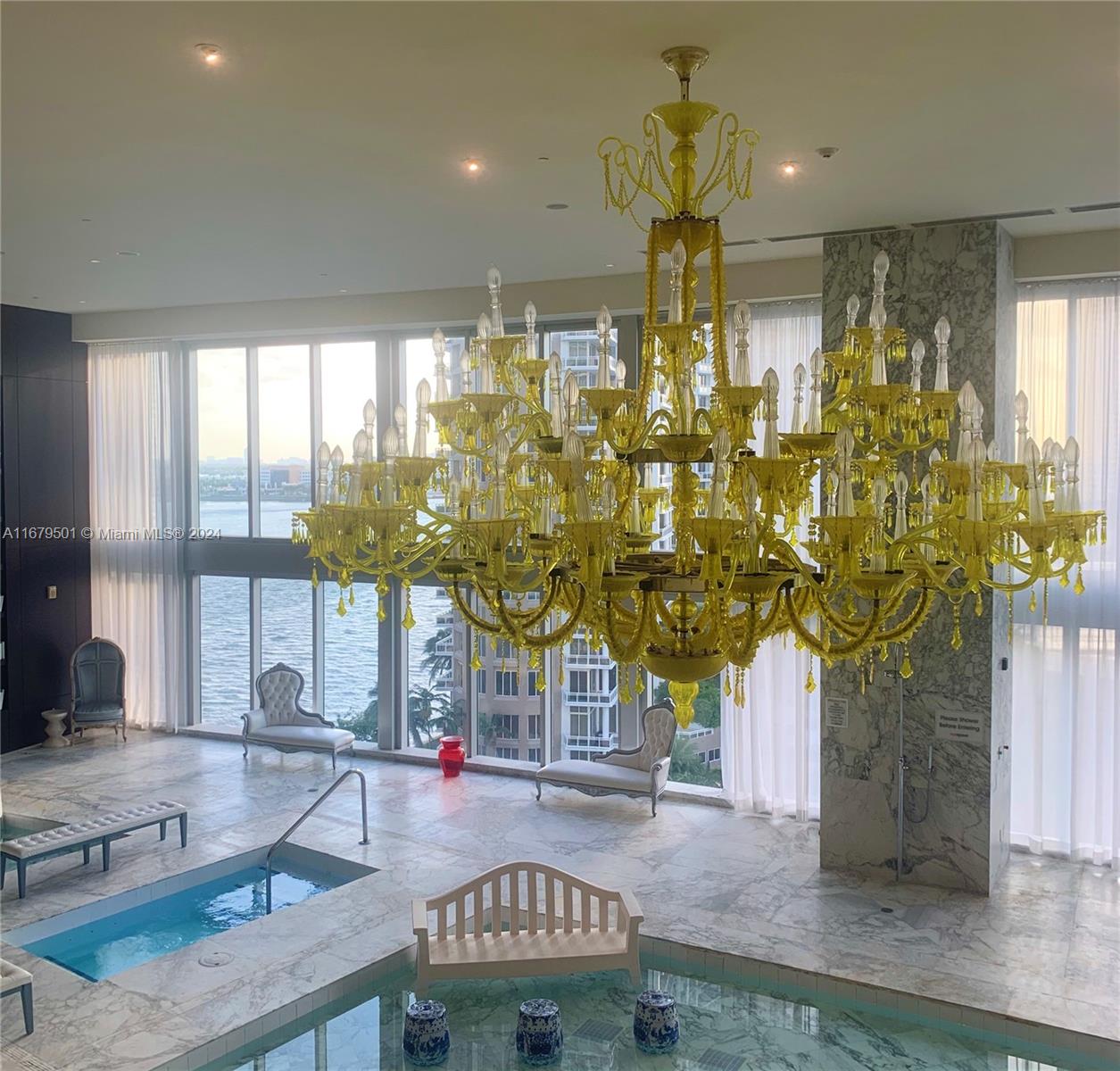 465 Brickell Ave #1002, Miami FL 33131