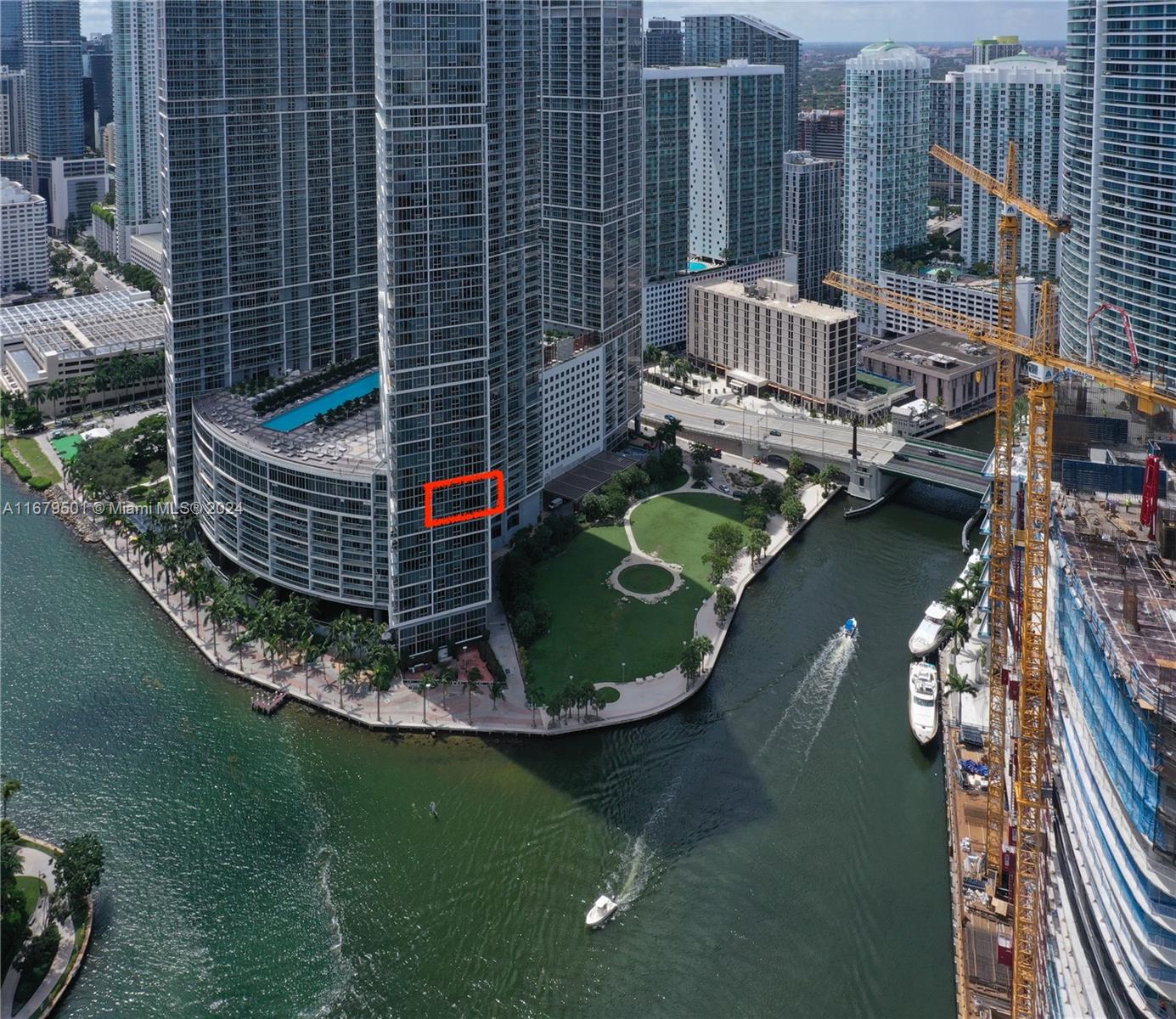 465 Brickell Ave #1002, Miami FL 33131
