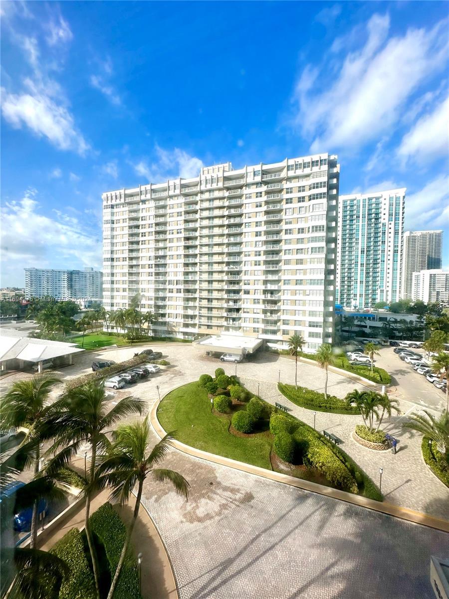 1985 S Ocean Dr #6F, Hallandale Beach, Florida image 38