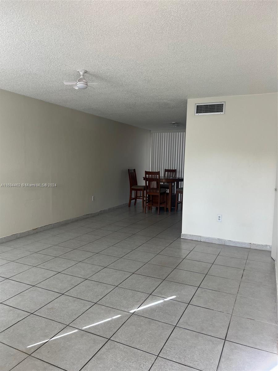 6149 SW 69th St #12, South Miami, Florida image 4