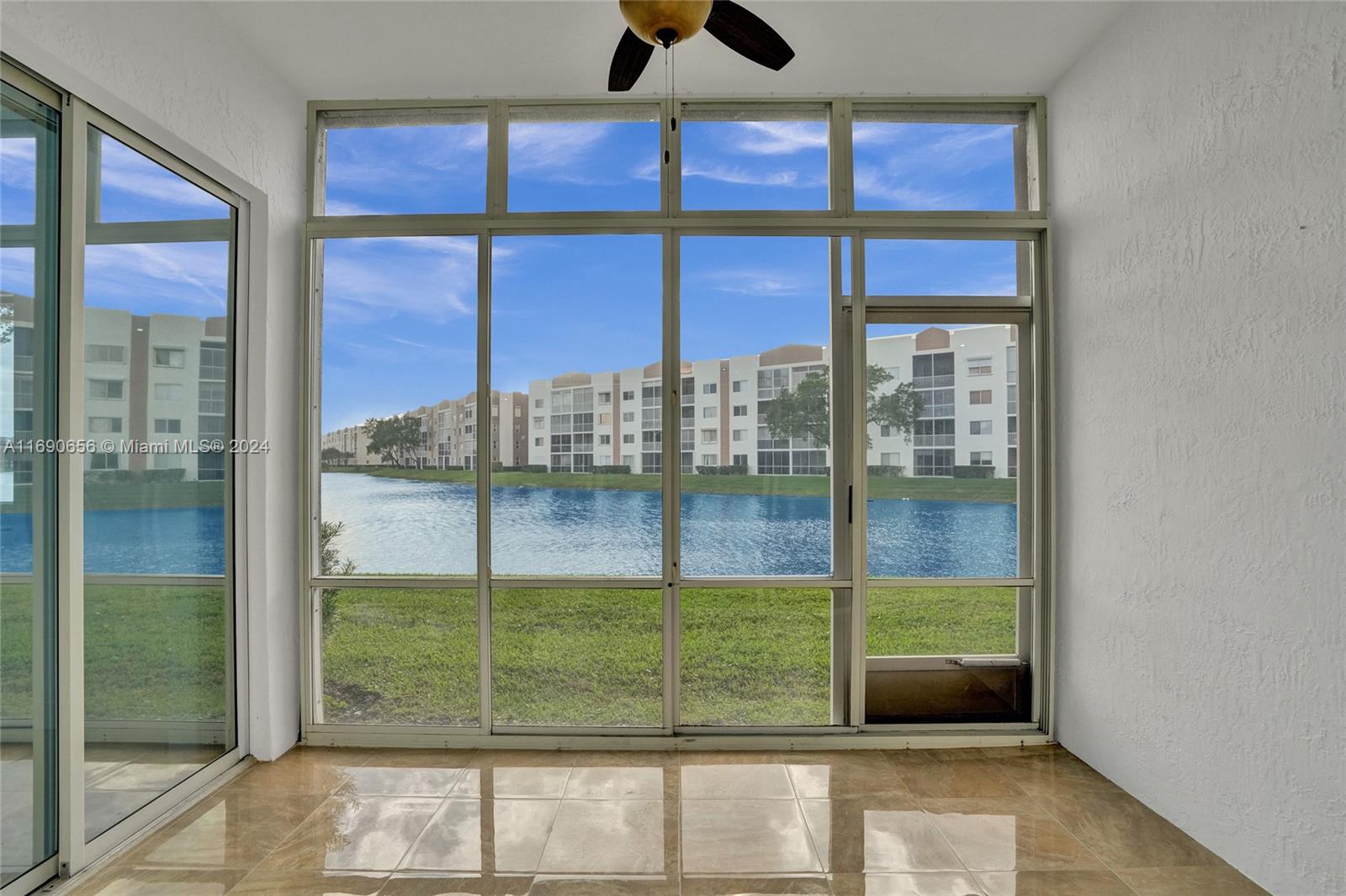 7983 W Exeter Blvd W #102, Tamarac, Florida image 14