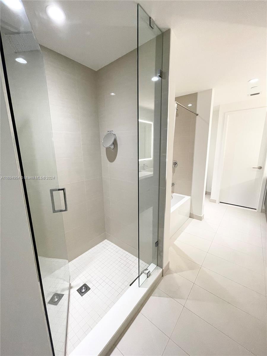 851 NE 1st Ave #305, Miami FL 33132