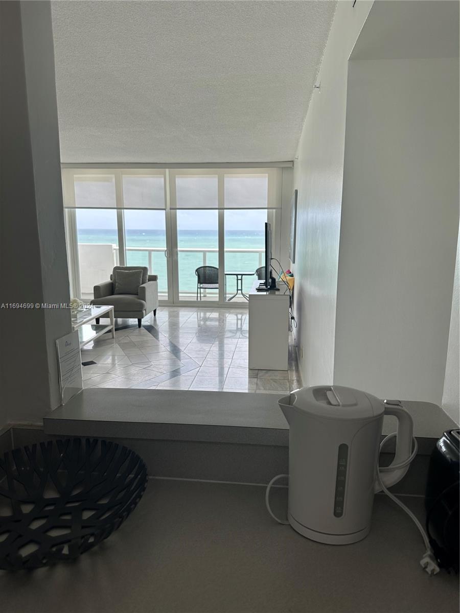 5601 Collins Ave #1601, Miami Beach, Florida image 12