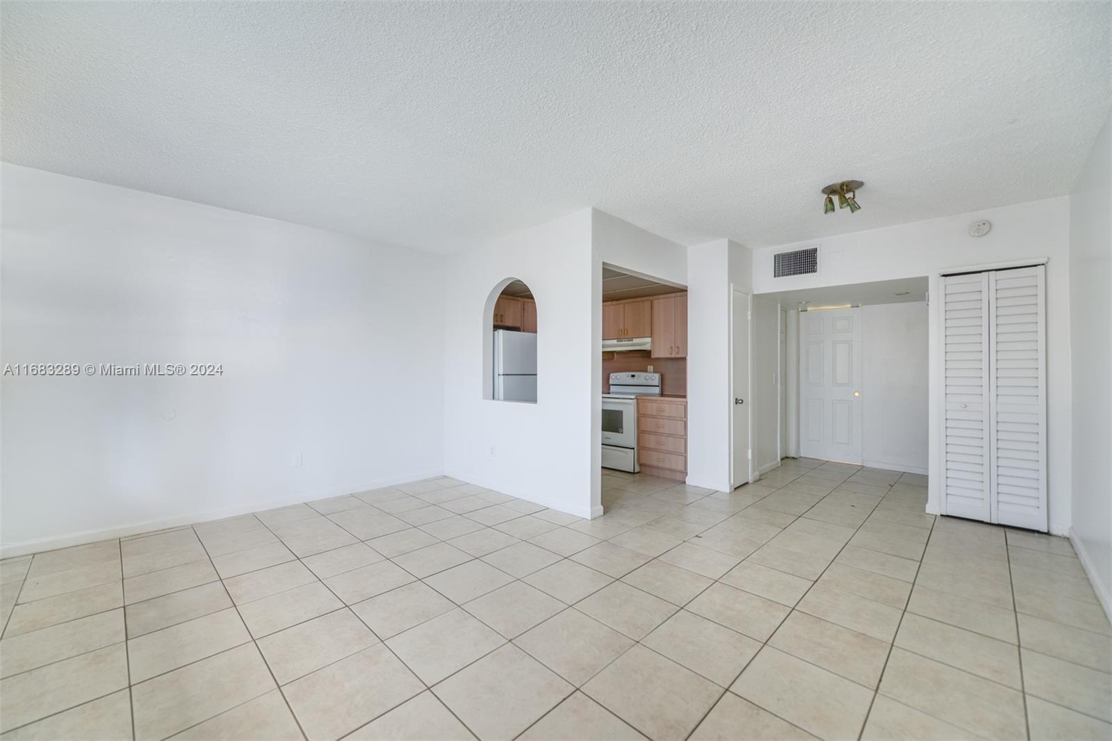 926 Michigan Ave #1, Miami Beach, Florida image 23