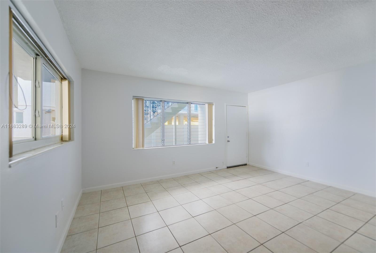 926 Michigan Ave #1, Miami Beach, Florida image 24