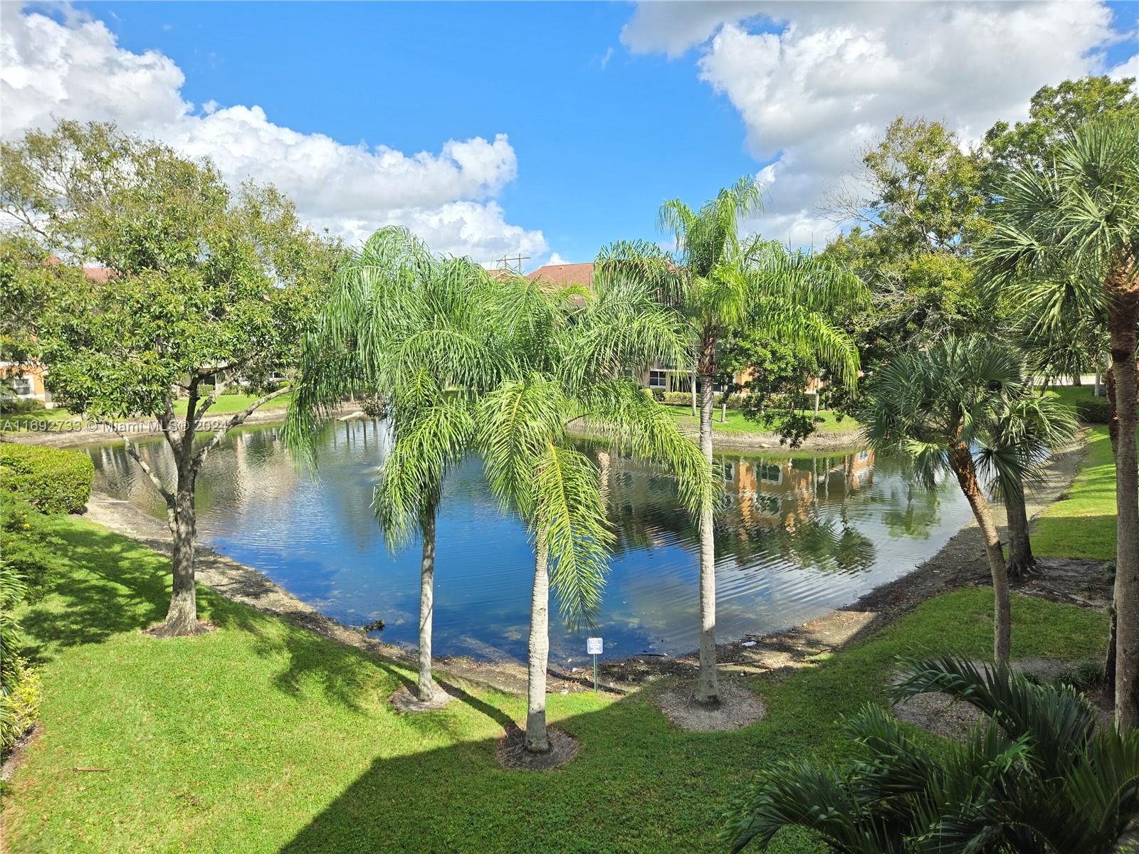 8977 Wiles Rd #304, Coral Springs, Florida image 12