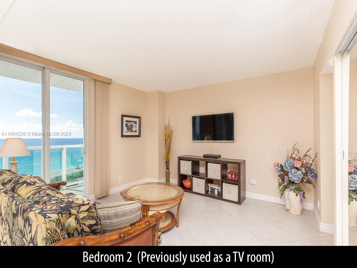 100 Bayview Dr #2107, Sunny Isles Beach, Florida image 10