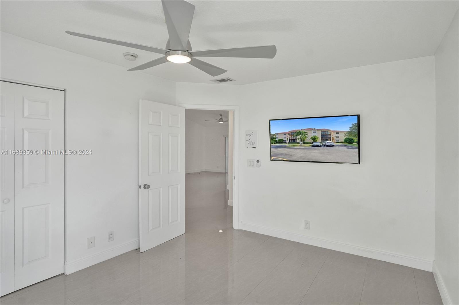 5661 Riverside Dr #306B7, Coral Springs, Florida image 22