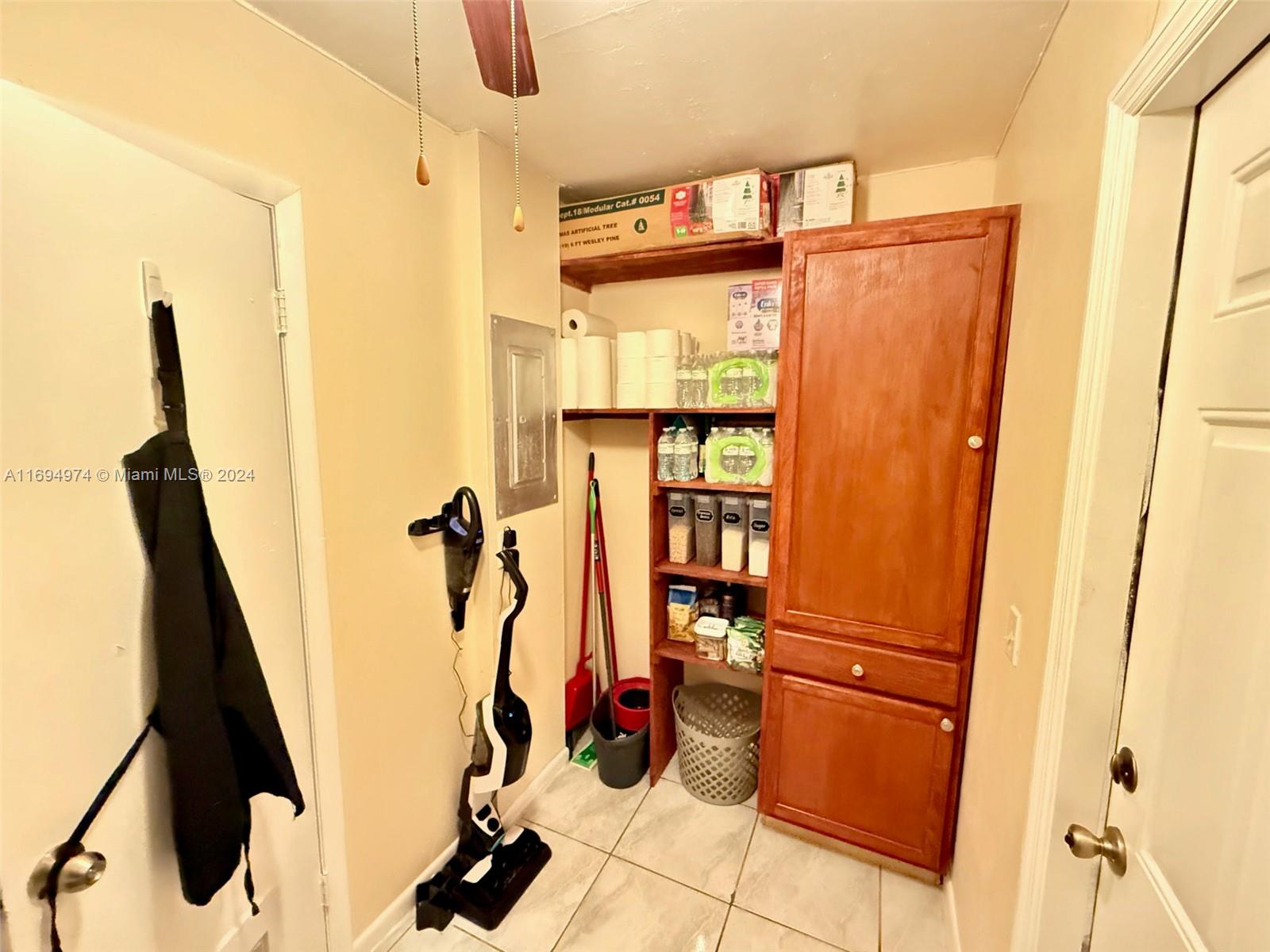 6368 NW 29th St, Sunrise, Florida image 36