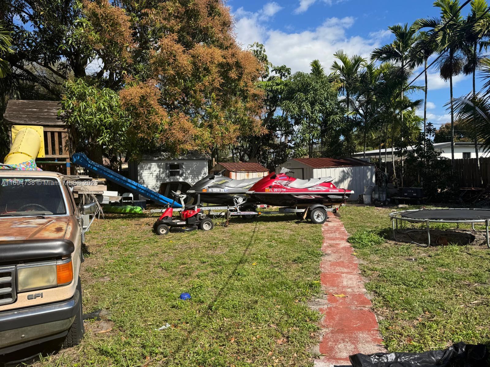 4701 SW 27th St, West Park, Florida image 17