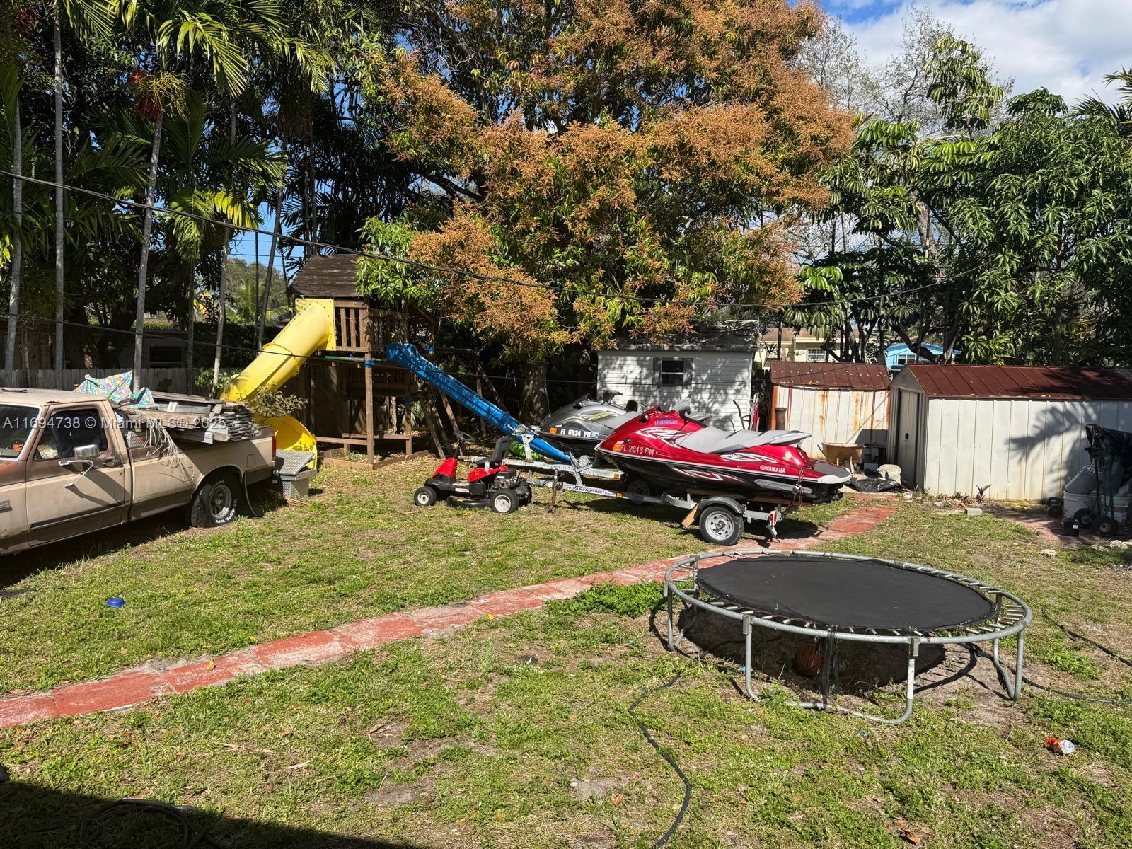 4701 SW 27th St, West Park, Florida image 18