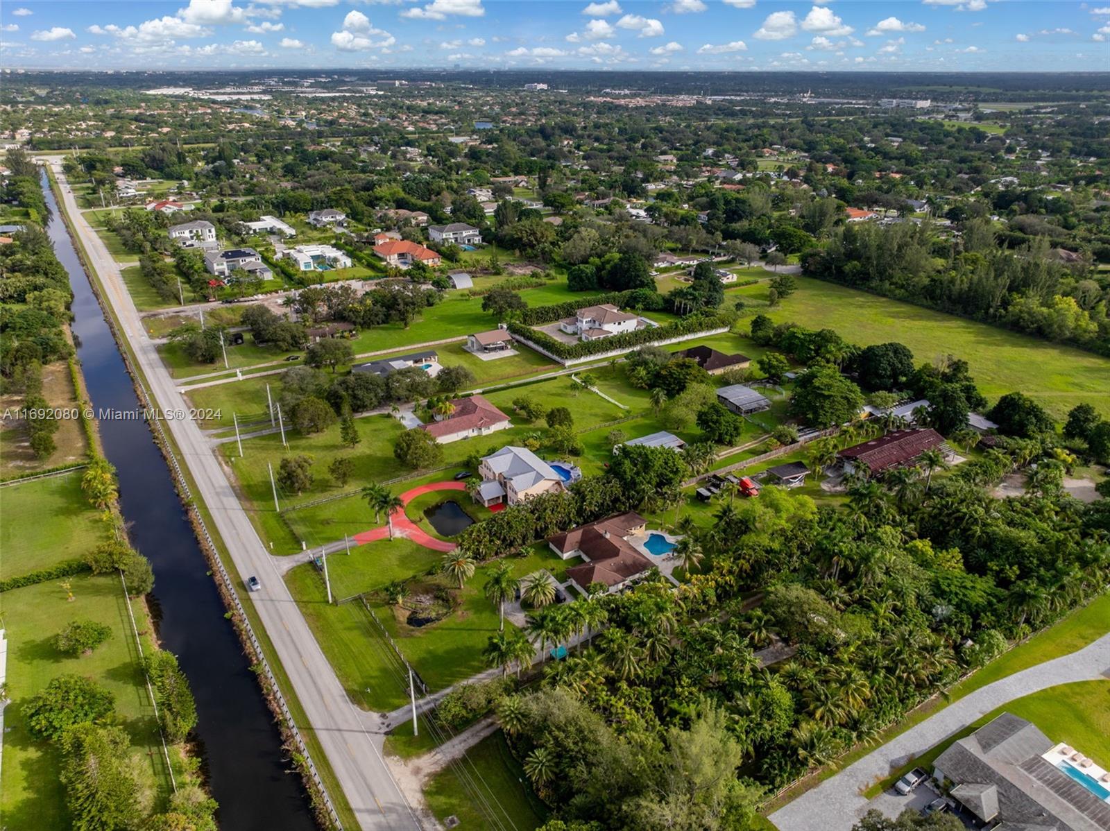 5310 SW 172nd Ave, Southwest Ranches, Florida image 39