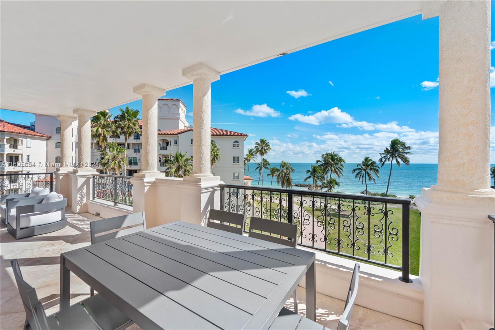 19242 Fisher Island Dr #19242, Miami Beach, Florida image 35