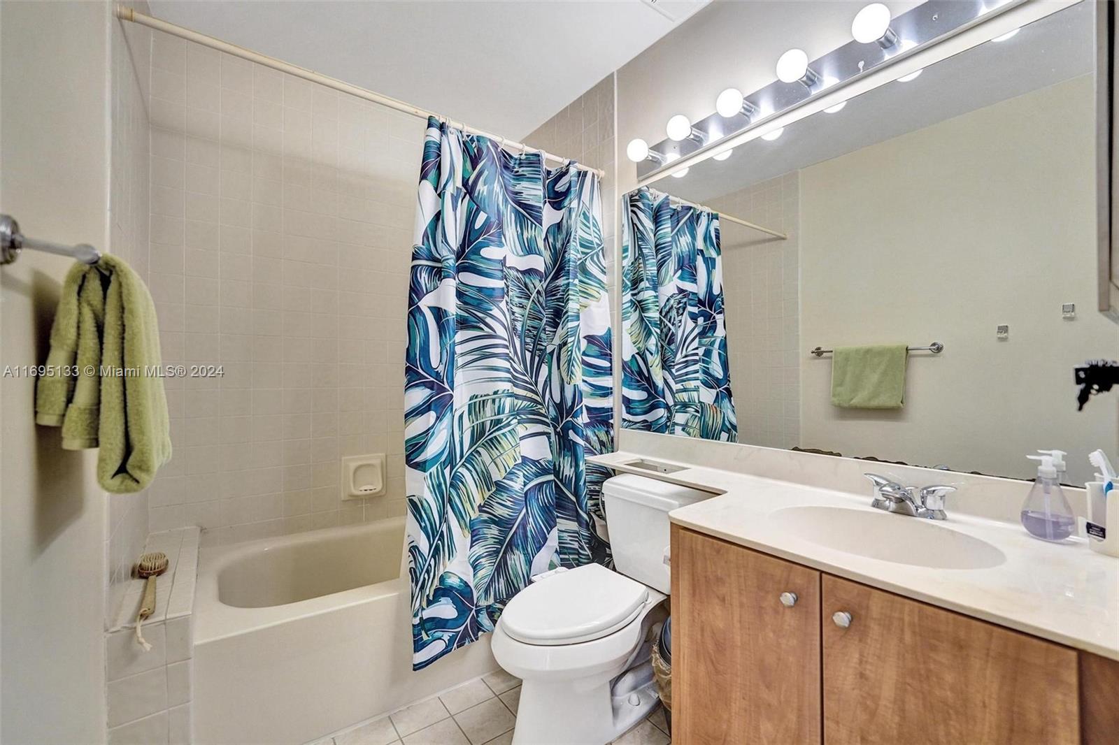 21216 Harbor Way #158-15, Aventura, Florida image 19