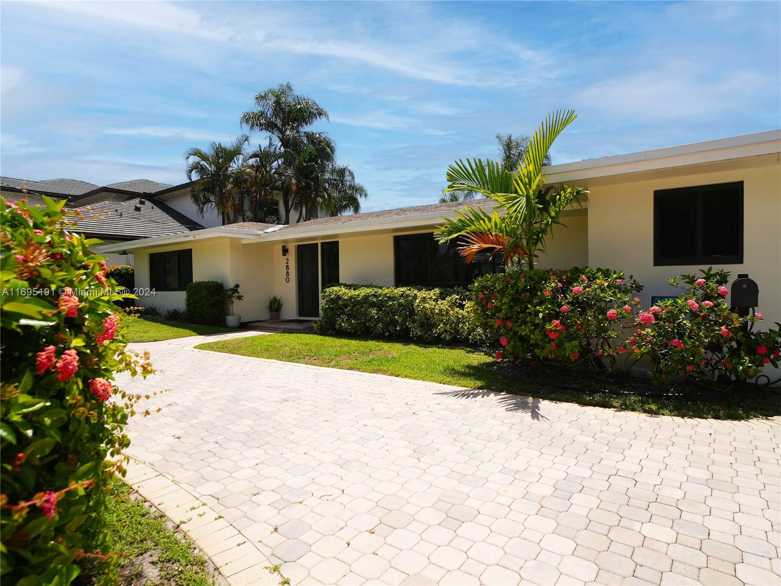 2880 NE 23rd Pl, Pompano Beach, Florida image 16