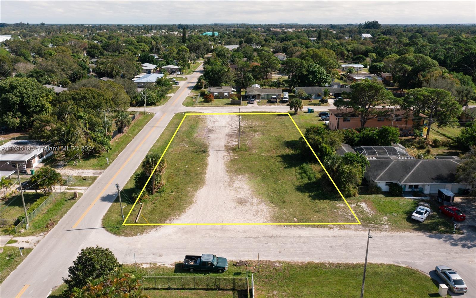 943 Kanner Dr, Fort Pierce, Florida image 1