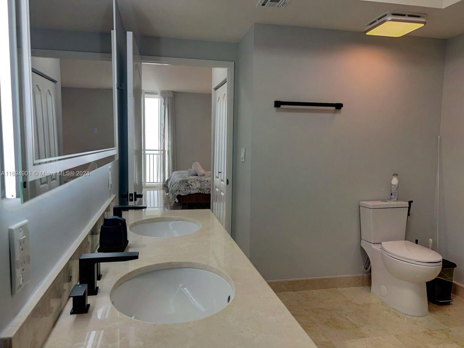 17555 Atlantic Blvd #1003, Sunny Isles Beach, Florida image 19