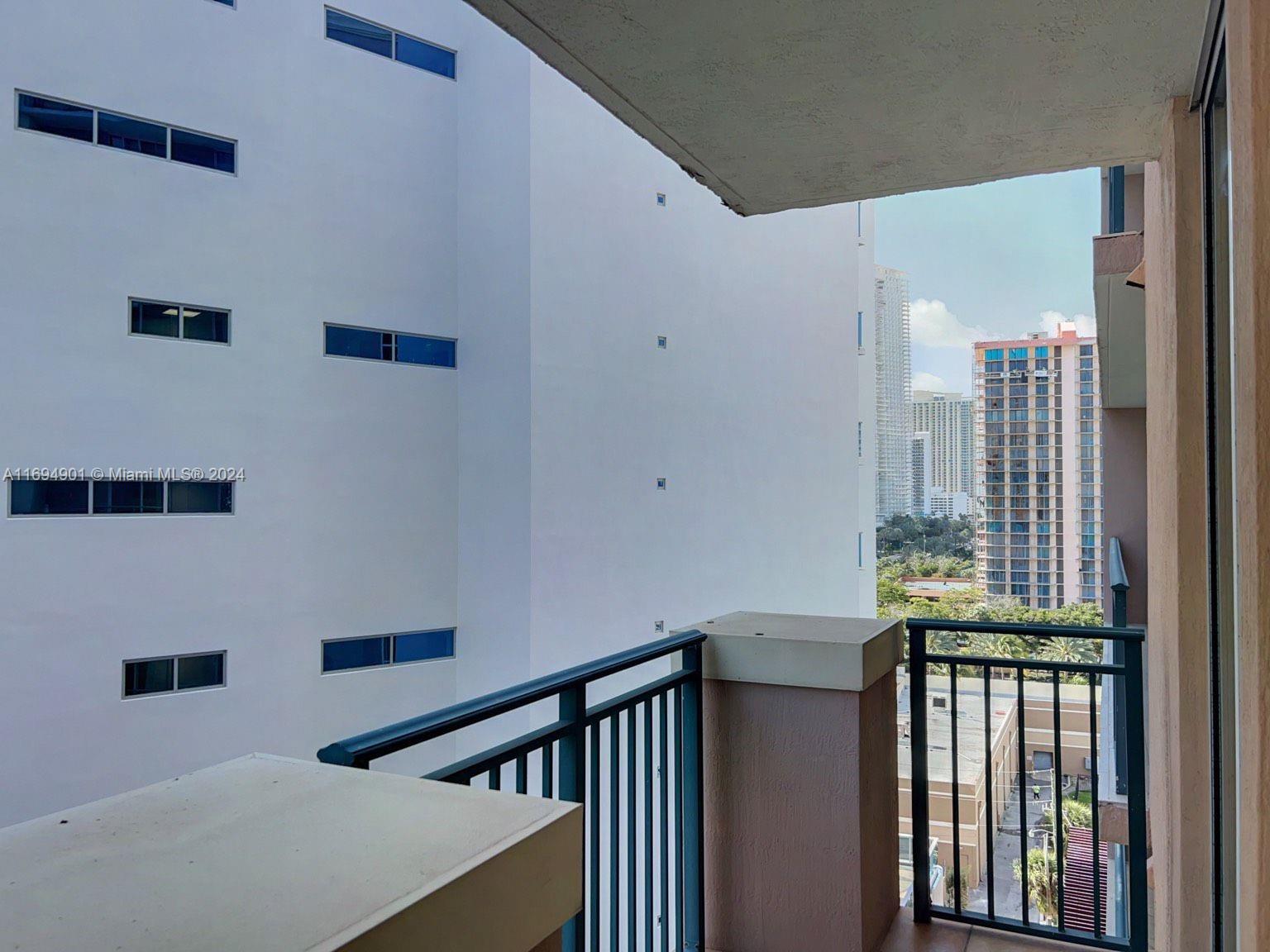 17555 Atlantic Blvd #1003, Sunny Isles Beach, Florida image 26