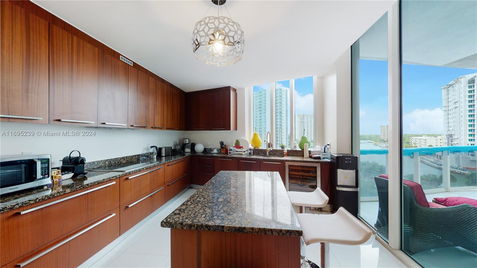 15811 Collins Ave #504, Sunny Isles Beach, Florida image 3