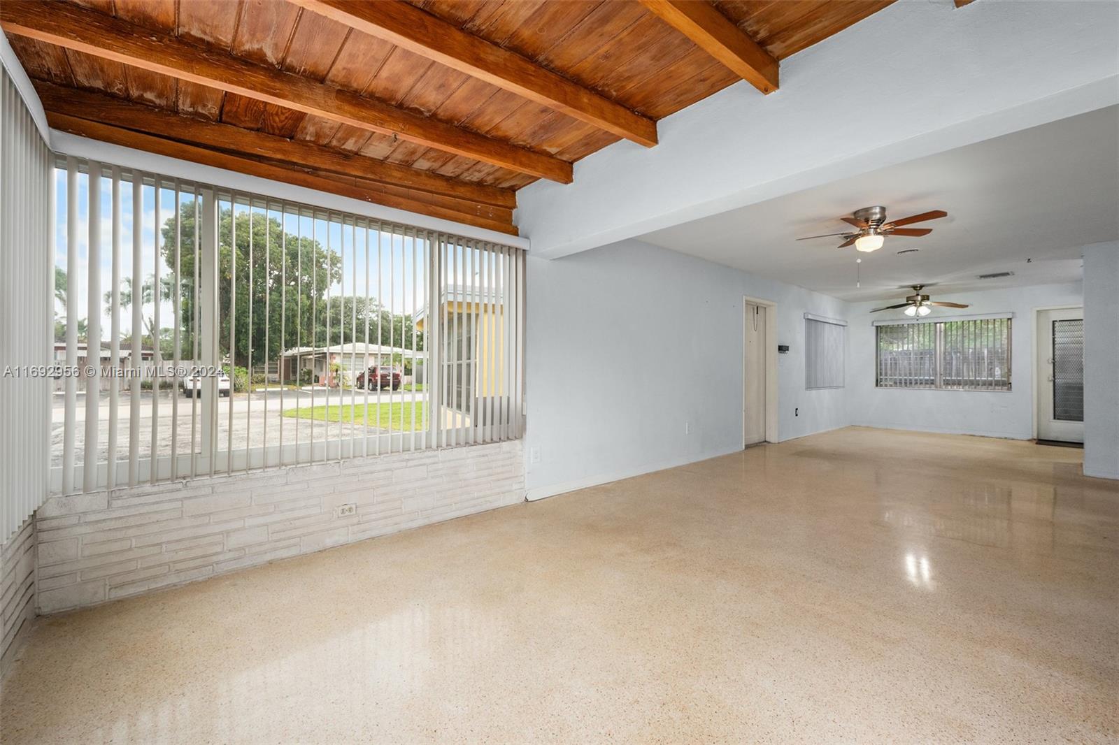 1009 NE 18th St, Fort Lauderdale, Florida image 18