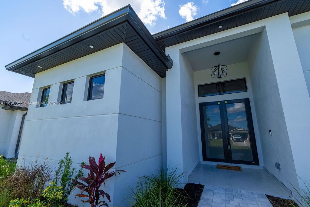 1416 NW 33 Ave, Cape Coral, Florida image 3