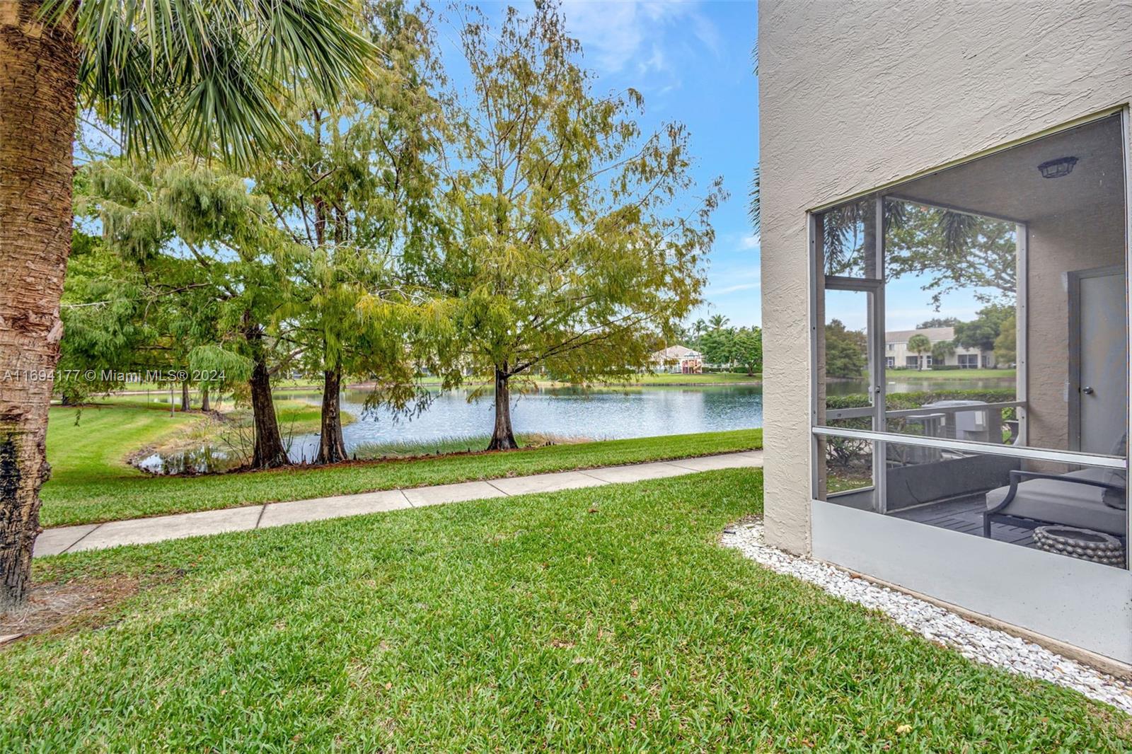 5044 Palmbrooke Cir, West Palm Beach, Florida image 32