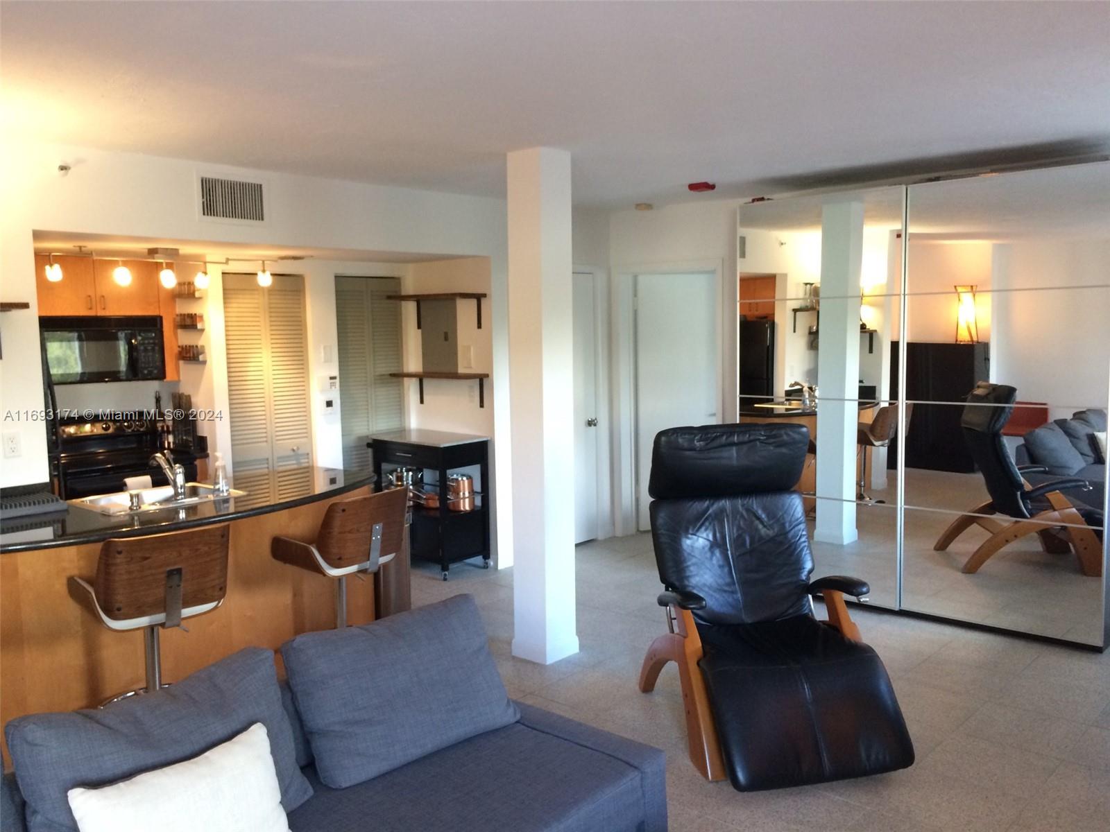 360 Collins Ave #303, Miami Beach, Florida image 14