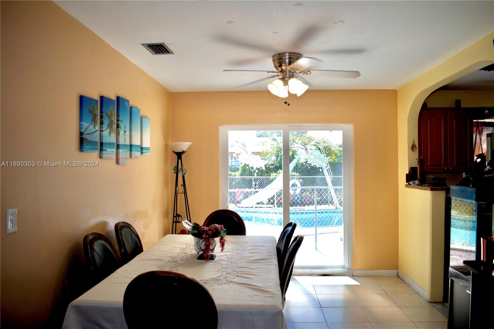 2206 Washington St, Hollywood, Florida image 17