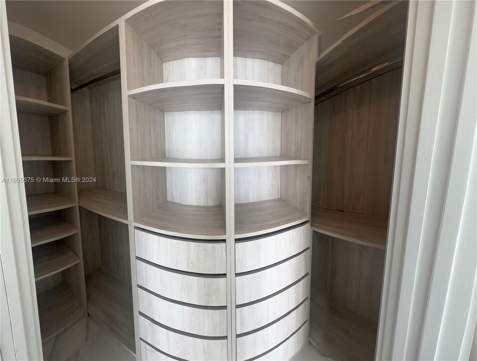 3131 NE 7th Ave #1205, Miami FL 33137