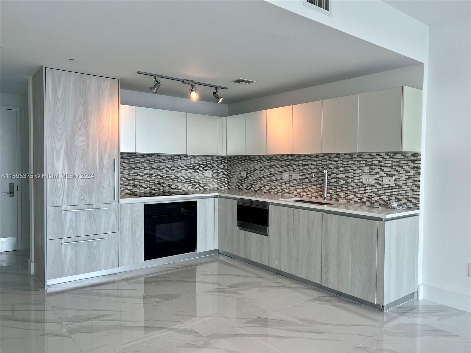 3131 NE 7th Ave #1205, Miami FL 33137