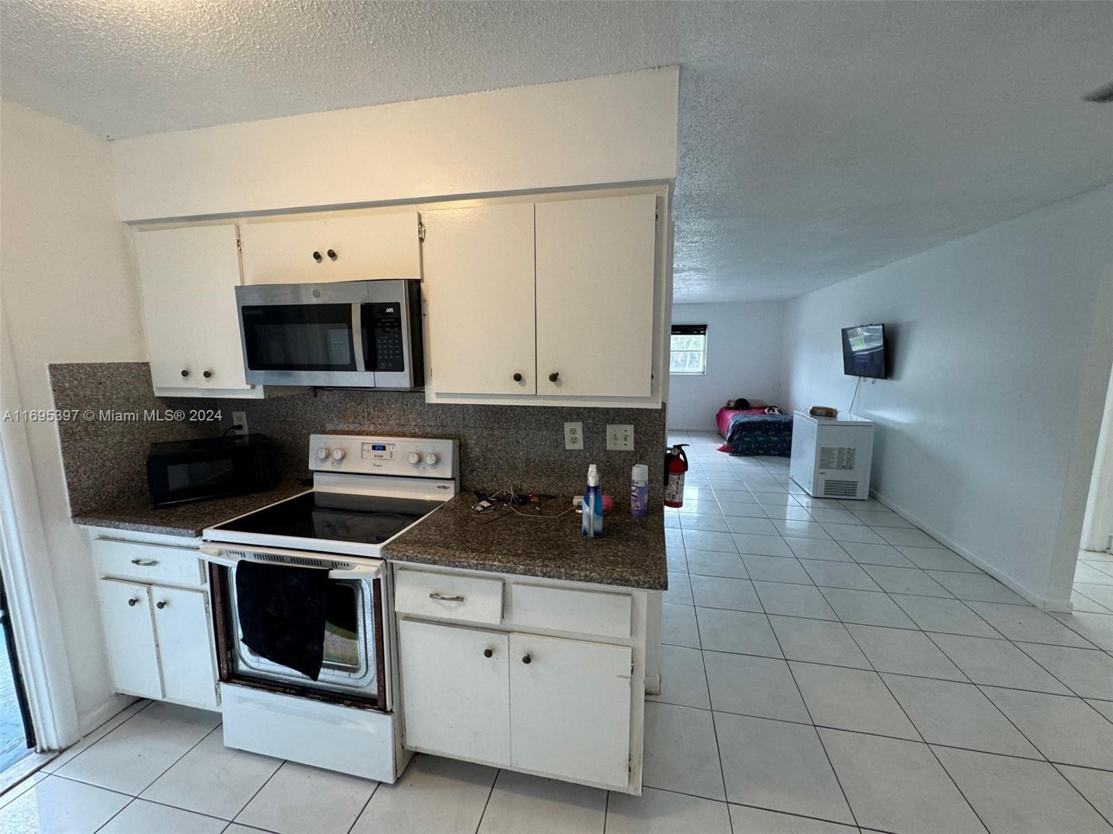 7441 Kimberly Blvd #201B, North Lauderdale, Florida image 11