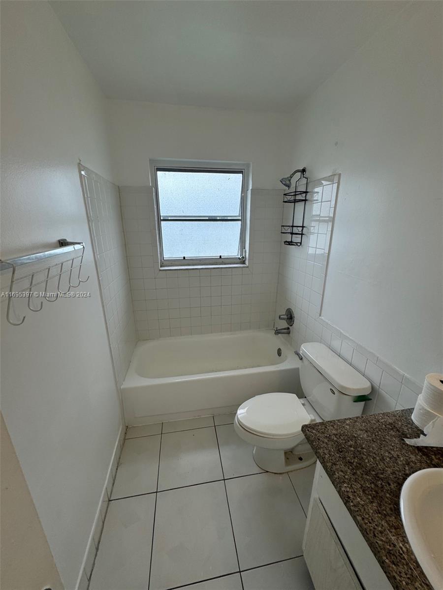 7441 Kimberly Blvd #201B, North Lauderdale, Florida image 18