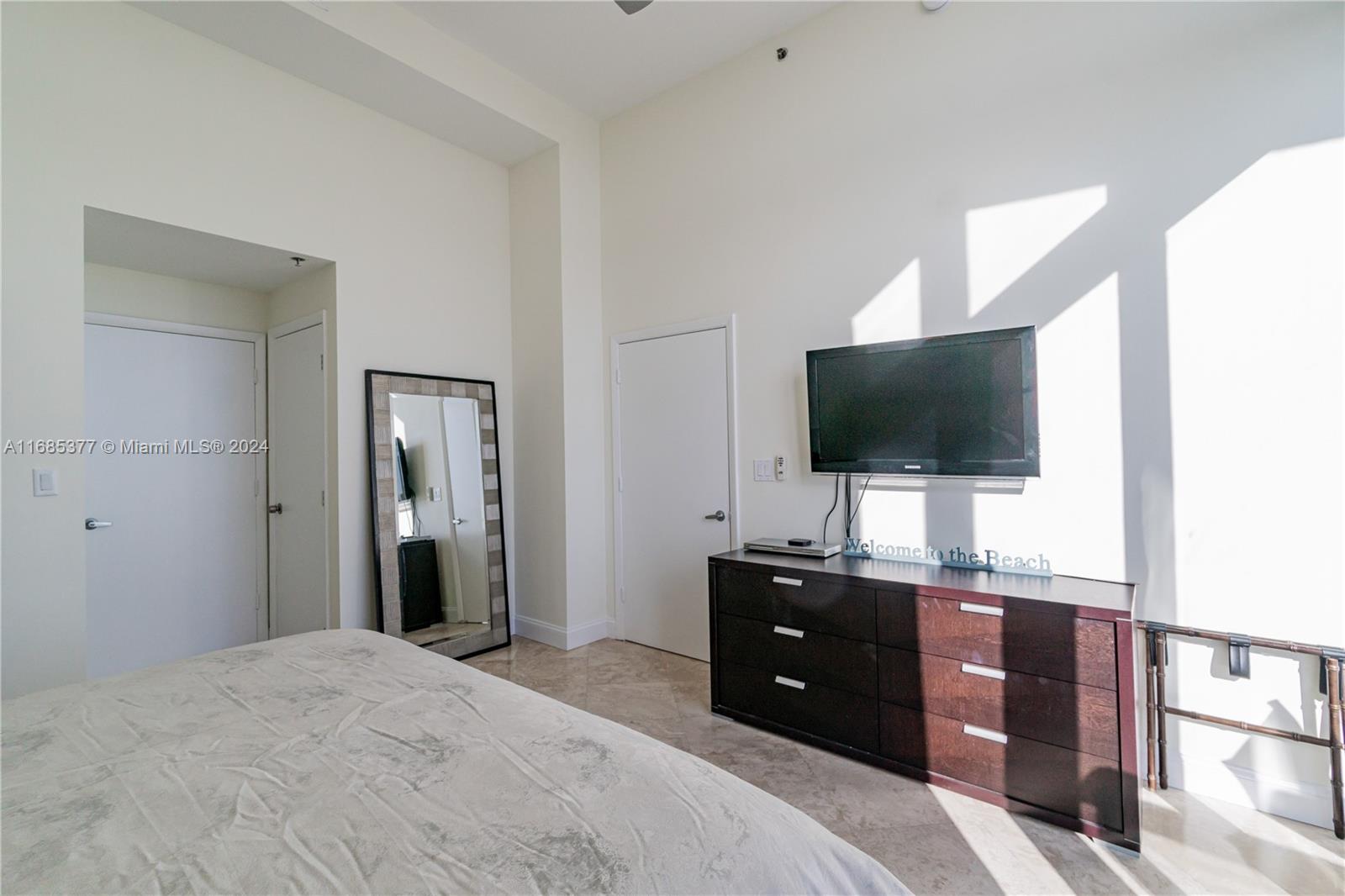 6515 Collins Ave #1806, Miami Beach, Florida image 16