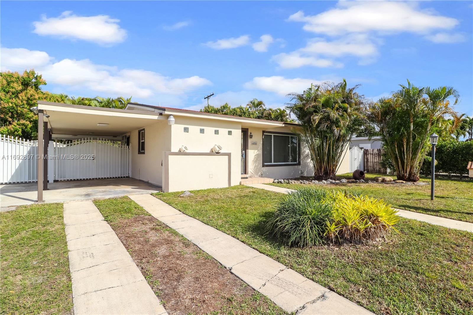 1251 W 62nd St, Hialeah, Florida image 32