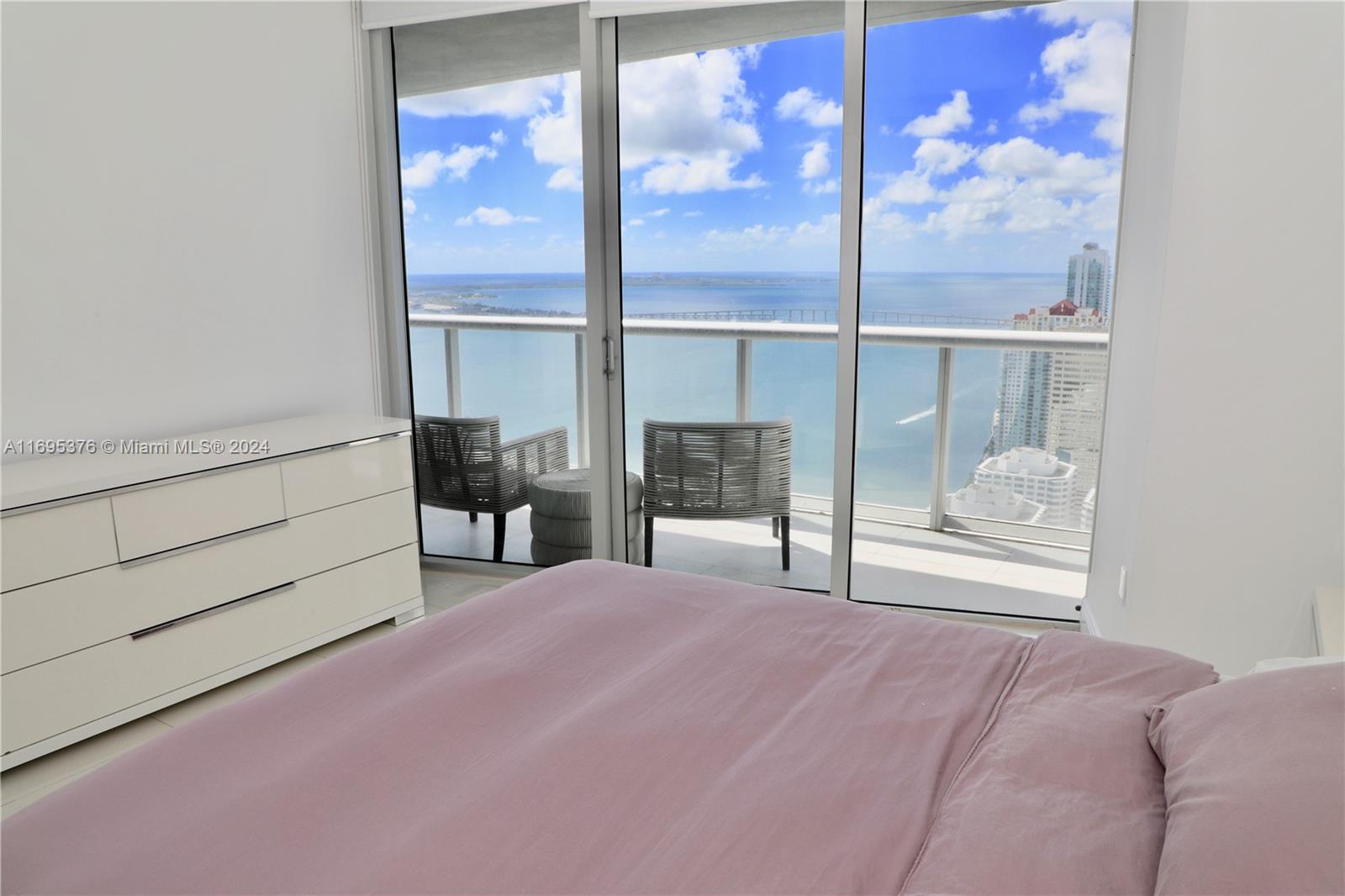 495 Brickell Ave #4503, Miami FL 33131
