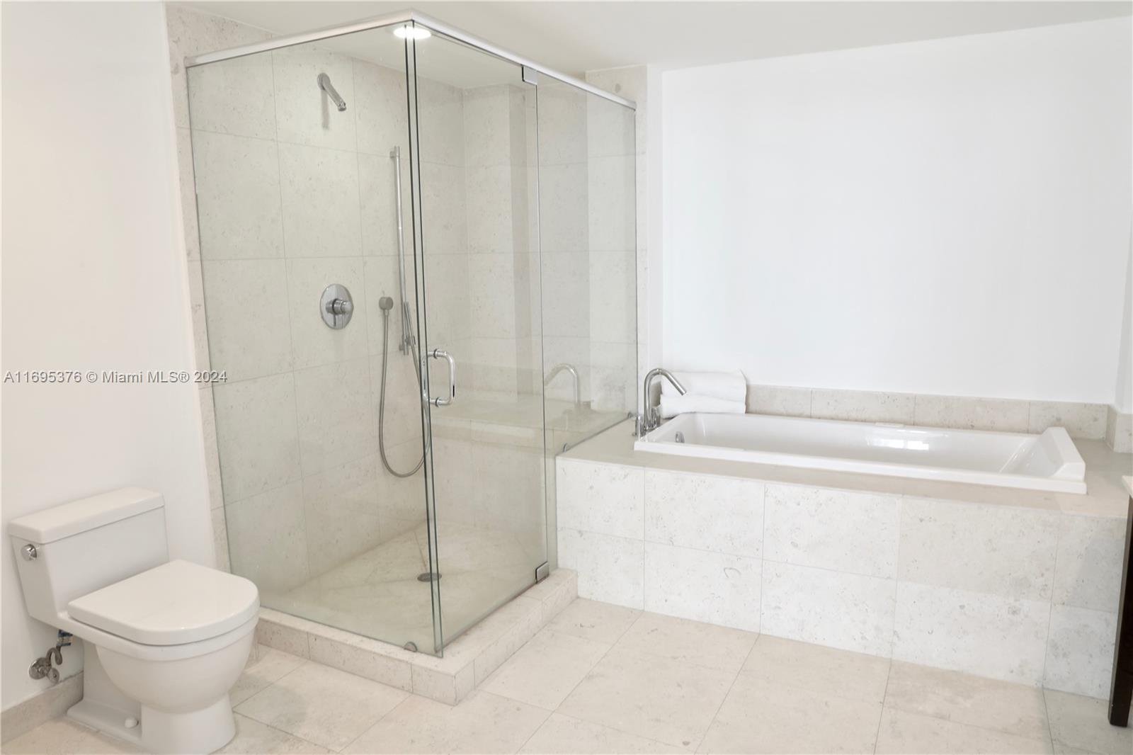 495 Brickell Ave #4503, Miami FL 33131