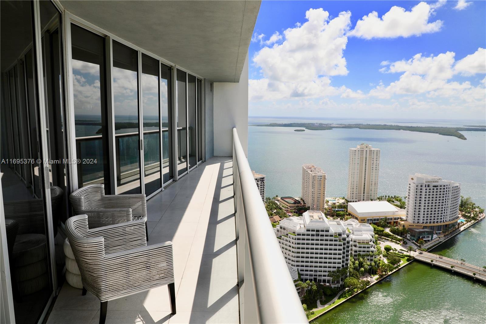 495 Brickell Ave #4503, Miami FL 33131