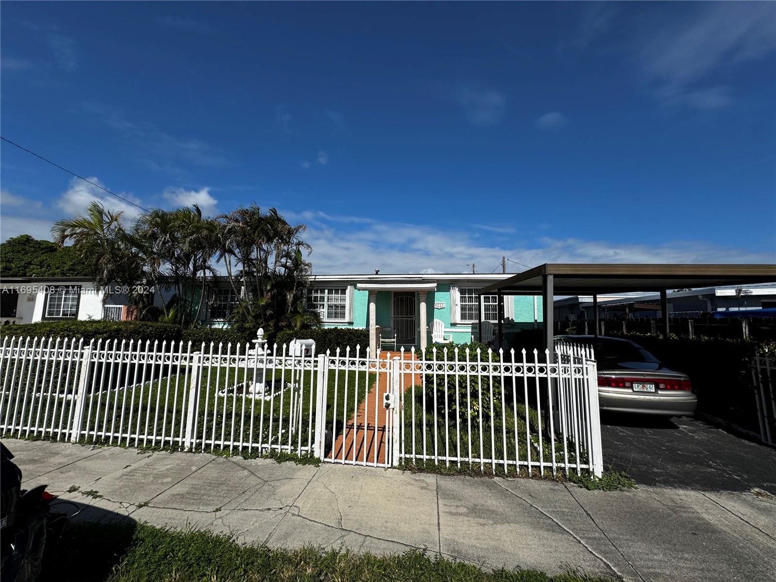 Residential, Miami Gardens, Florida image 1