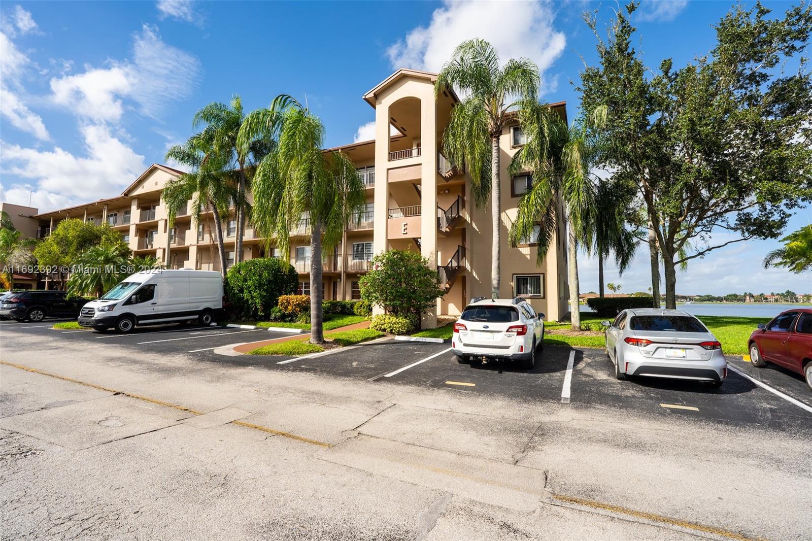 13355 SW 16th Ct #114E, Pembroke Pines, Florida image 1