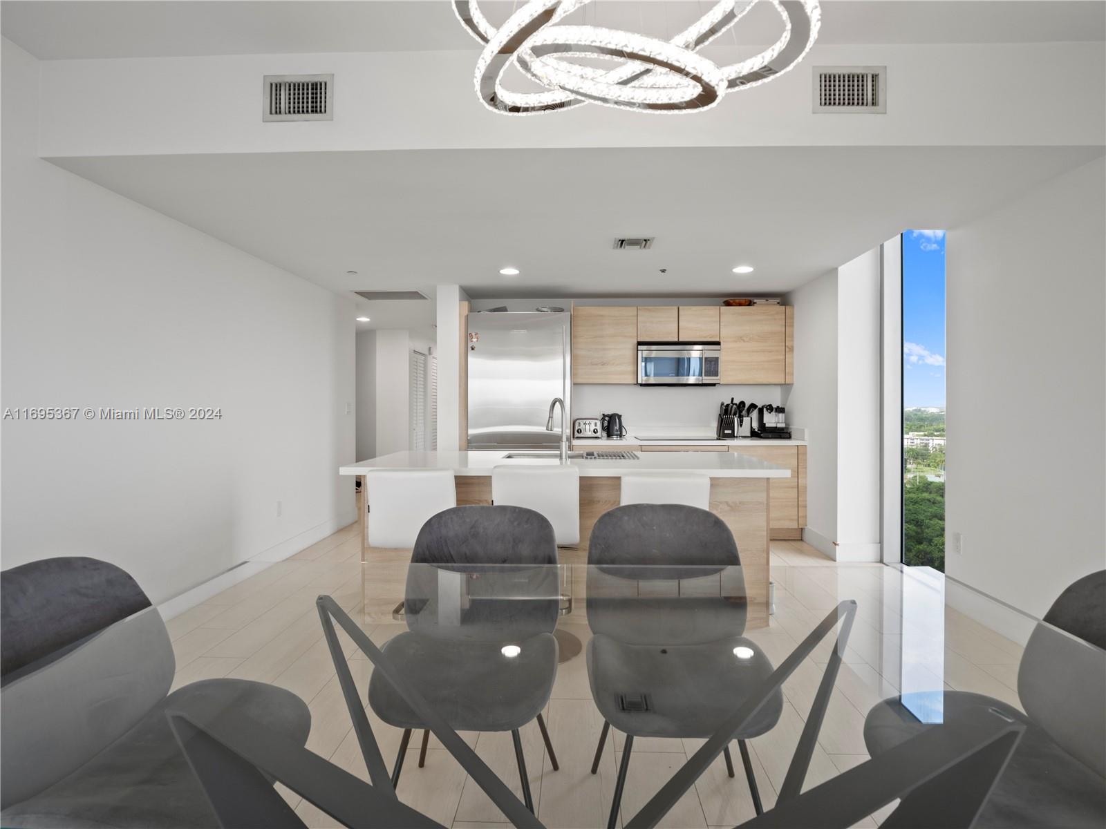 16385 Biscayne Blvd #1615, North Miami Beach, Florida image 12