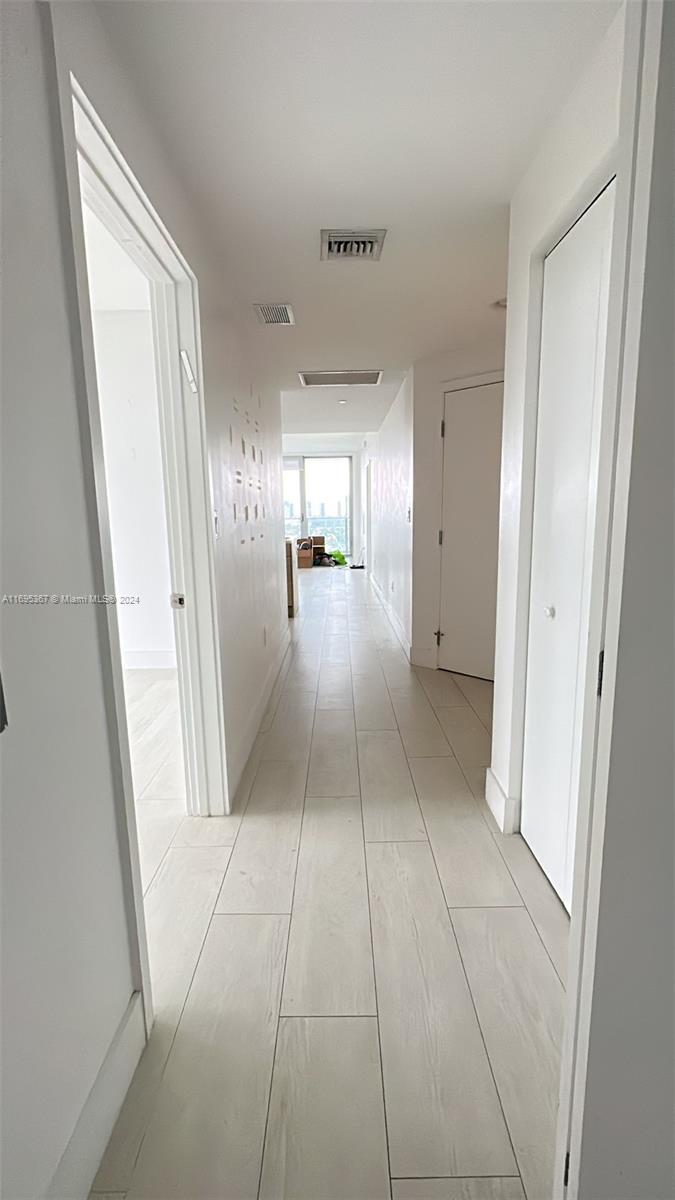 16385 Biscayne Blvd #1615, North Miami Beach, Florida image 32