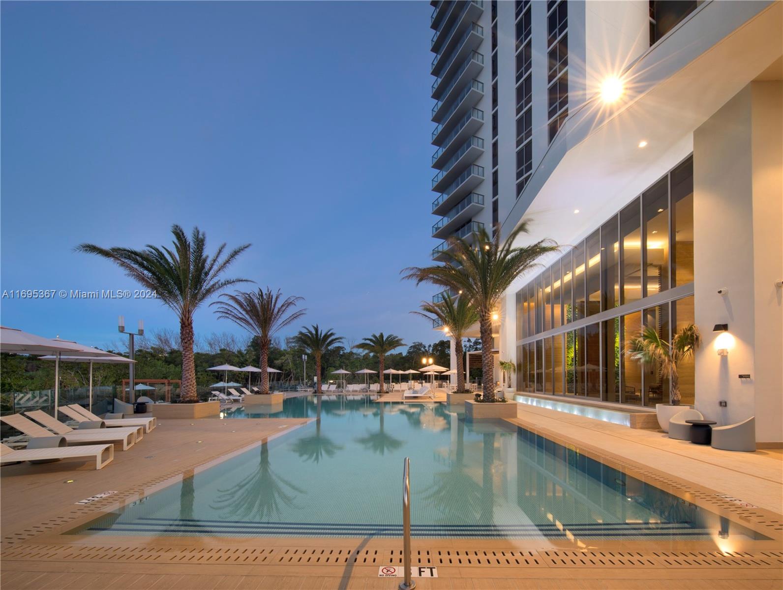 16385 Biscayne Blvd #1615, North Miami Beach, Florida image 46