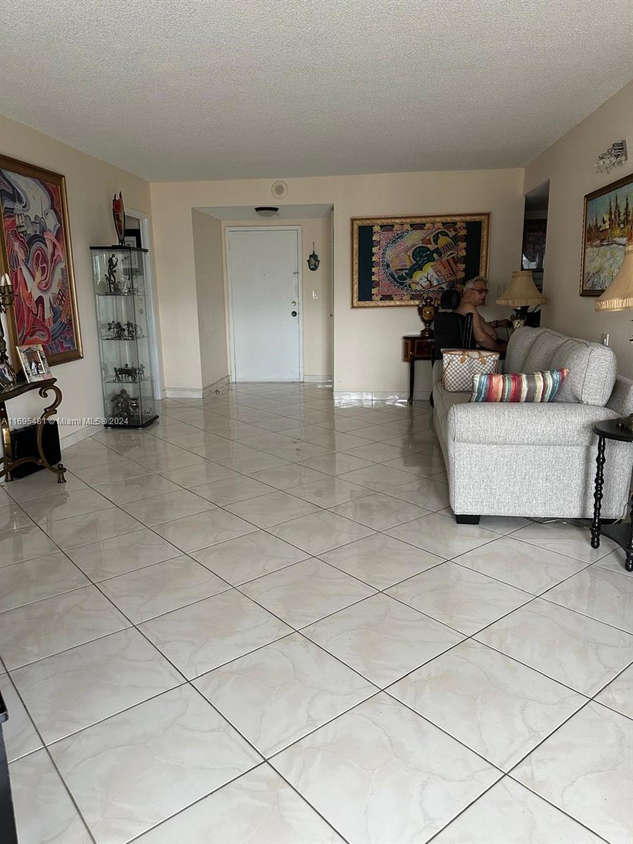 251 174th St #1415, Sunny Isles Beach, Florida image 15