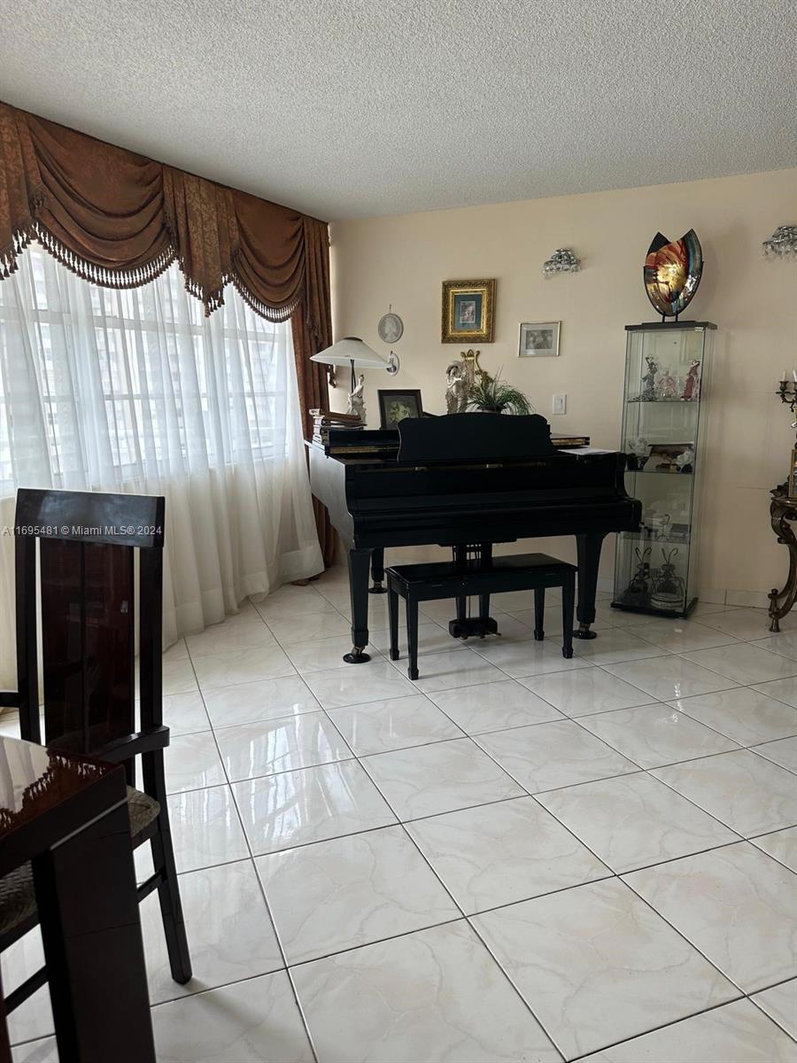 251 174th St #1415, Sunny Isles Beach, Florida image 18