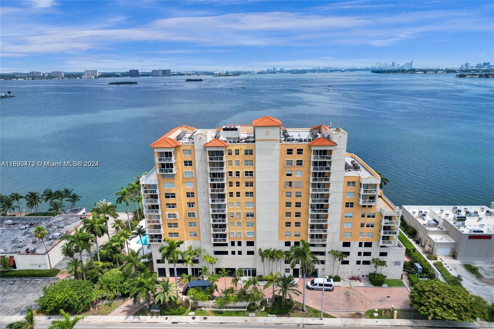 1625 Kennedy Causeway #PH106, North Bay Village, Florida image 12