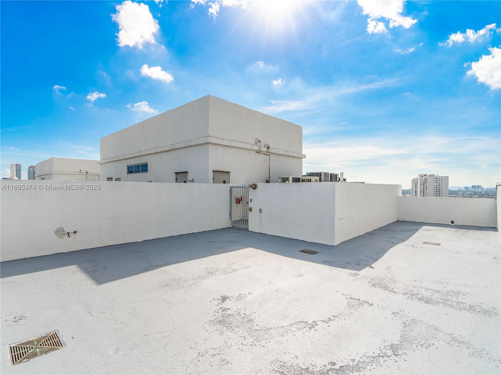 Listing Photo 25